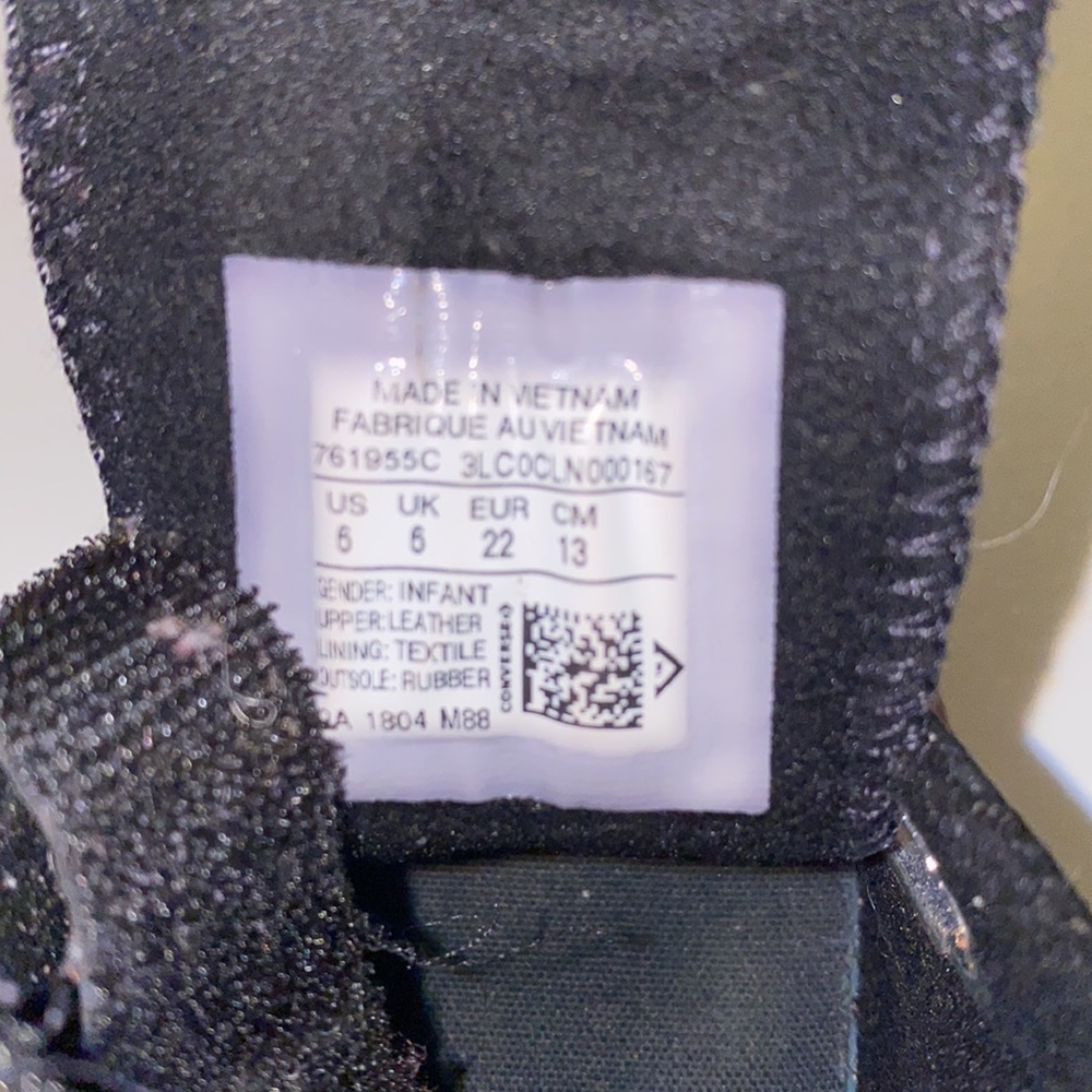 Converse - Picture 4 of 4